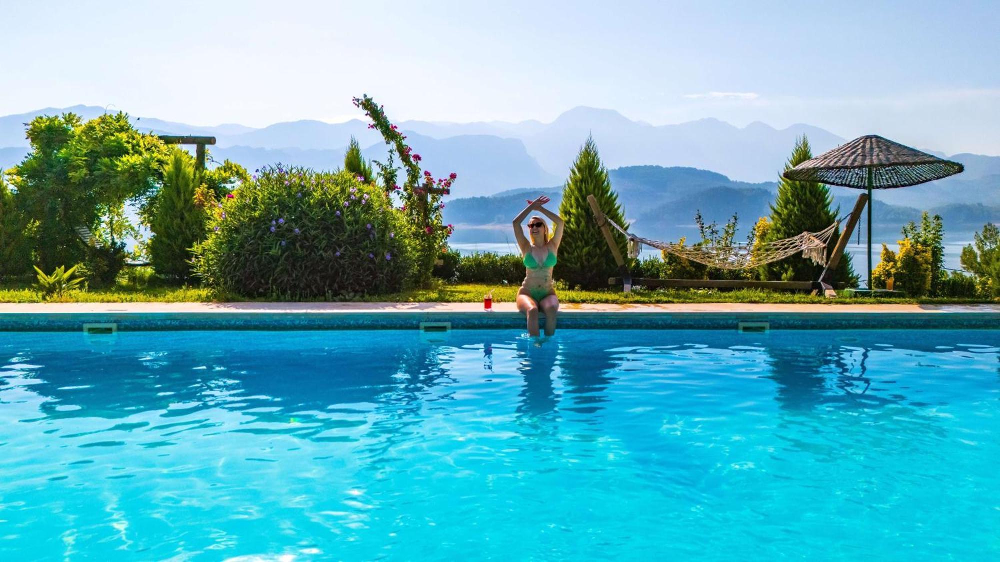 Hotel Botanik Goel Evleri Bucak Exteriér fotografie