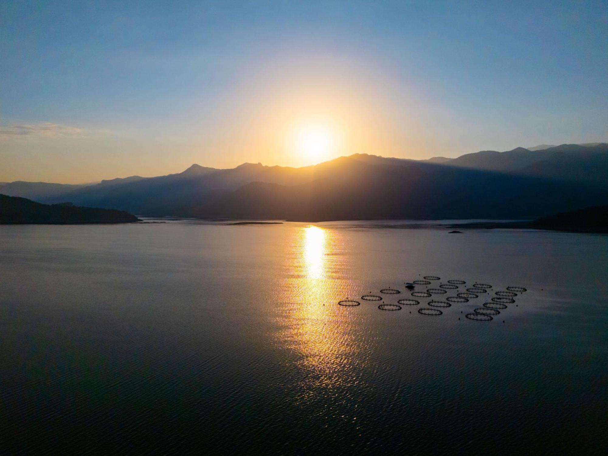 Hotel Botanik Goel Evleri Bucak Exteriér fotografie
